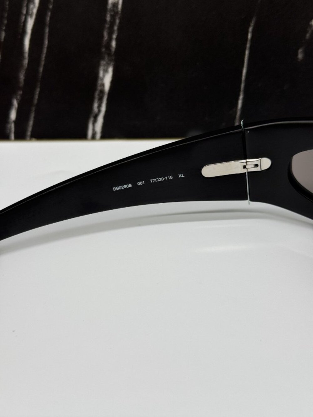 NEW BALENCIAGA BB0290S 001 BLACK UNISEX SUNGLASSES BALENCIAGA EYEWEAR - Picture 10 of 11